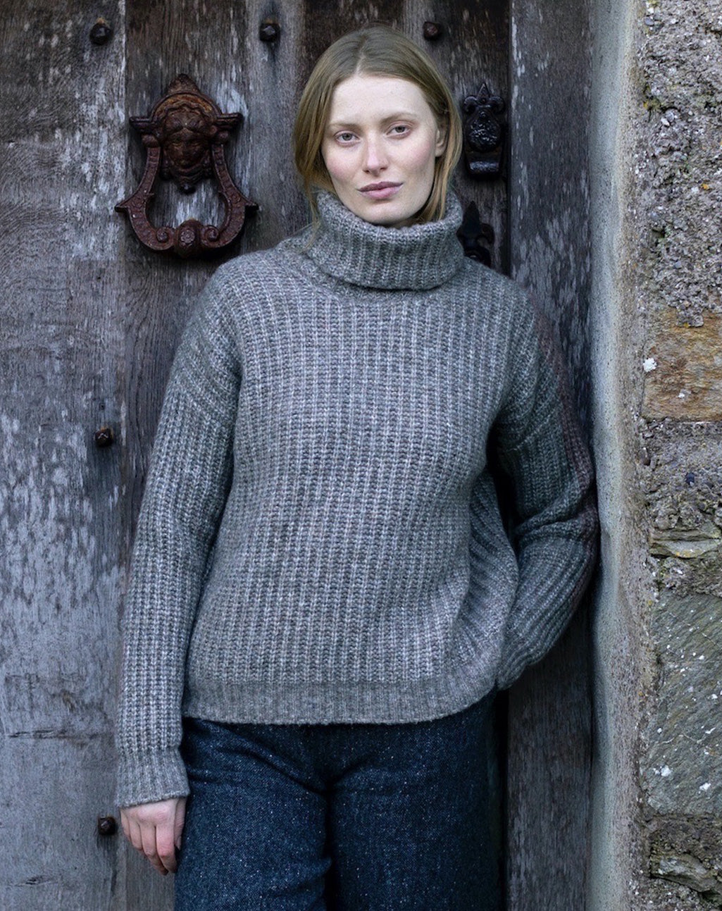 Boxy coltrui | Boxy Ribbed Polo Neck