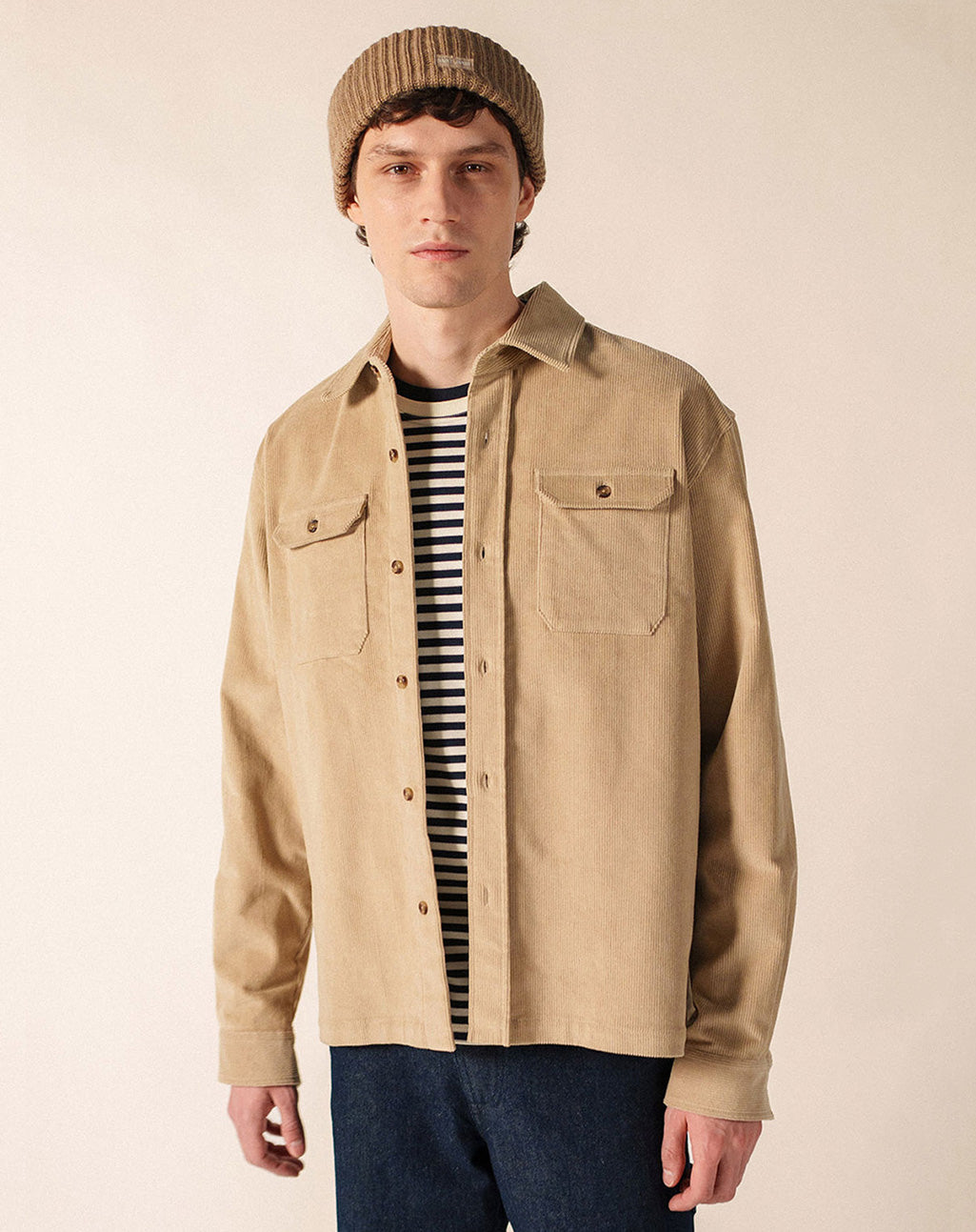 Vooraanzicht van het Saint James ST FIRMIN corduroy overshirt met knoopsluiting en borstzakken