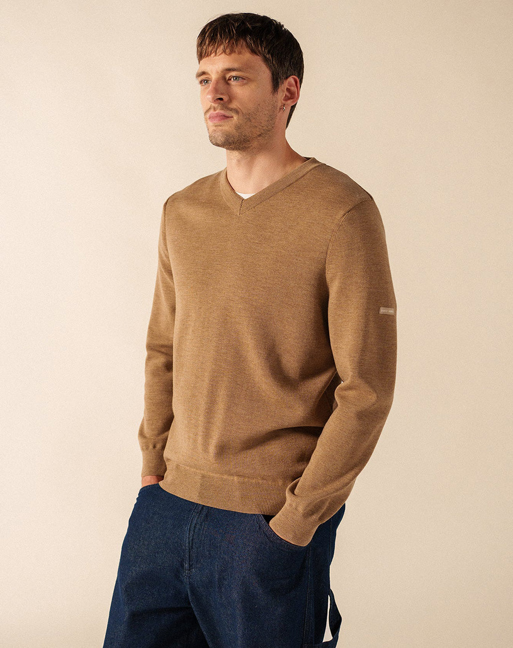 Fijngebreide merinowollen V-halstrui | Cuirassé